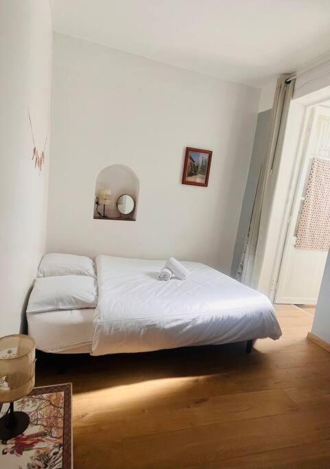 Le Jardin Du Roucas Apartment